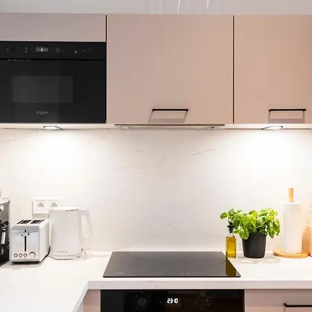 Visit Oomph Apartments Prague Exterior photo