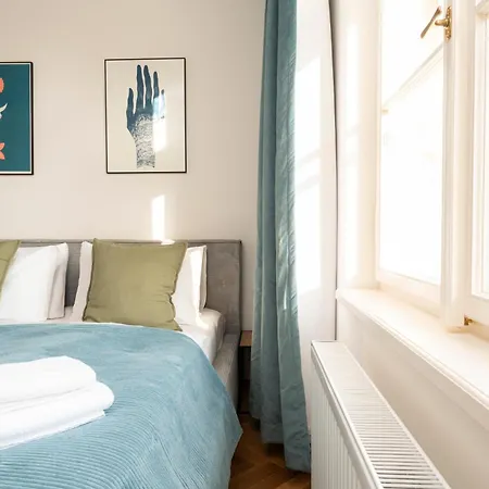 Visit Oomph Apartments Prague Exterior photo