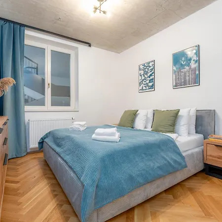 Visit Oomph Apartments Prague Exterior photo