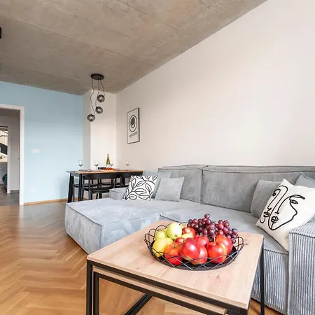Visit Oomph Apartments Prague Exterior photo