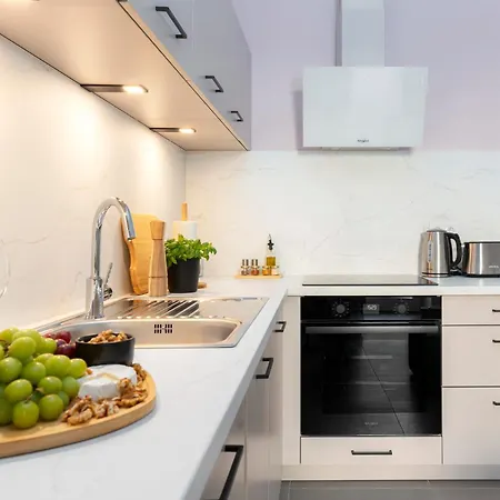 Visit Oomph Apartments Prague Exterior photo