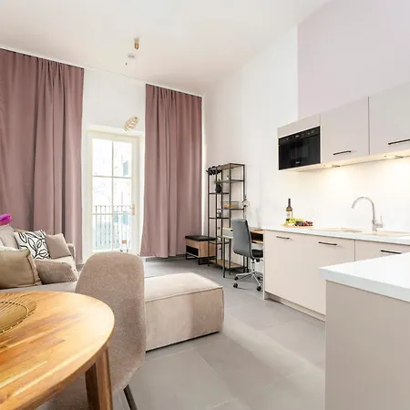Visit Oomph Apartments Prague Exterior photo