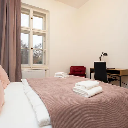 Visit Oomph Apartments Prague Exterior photo