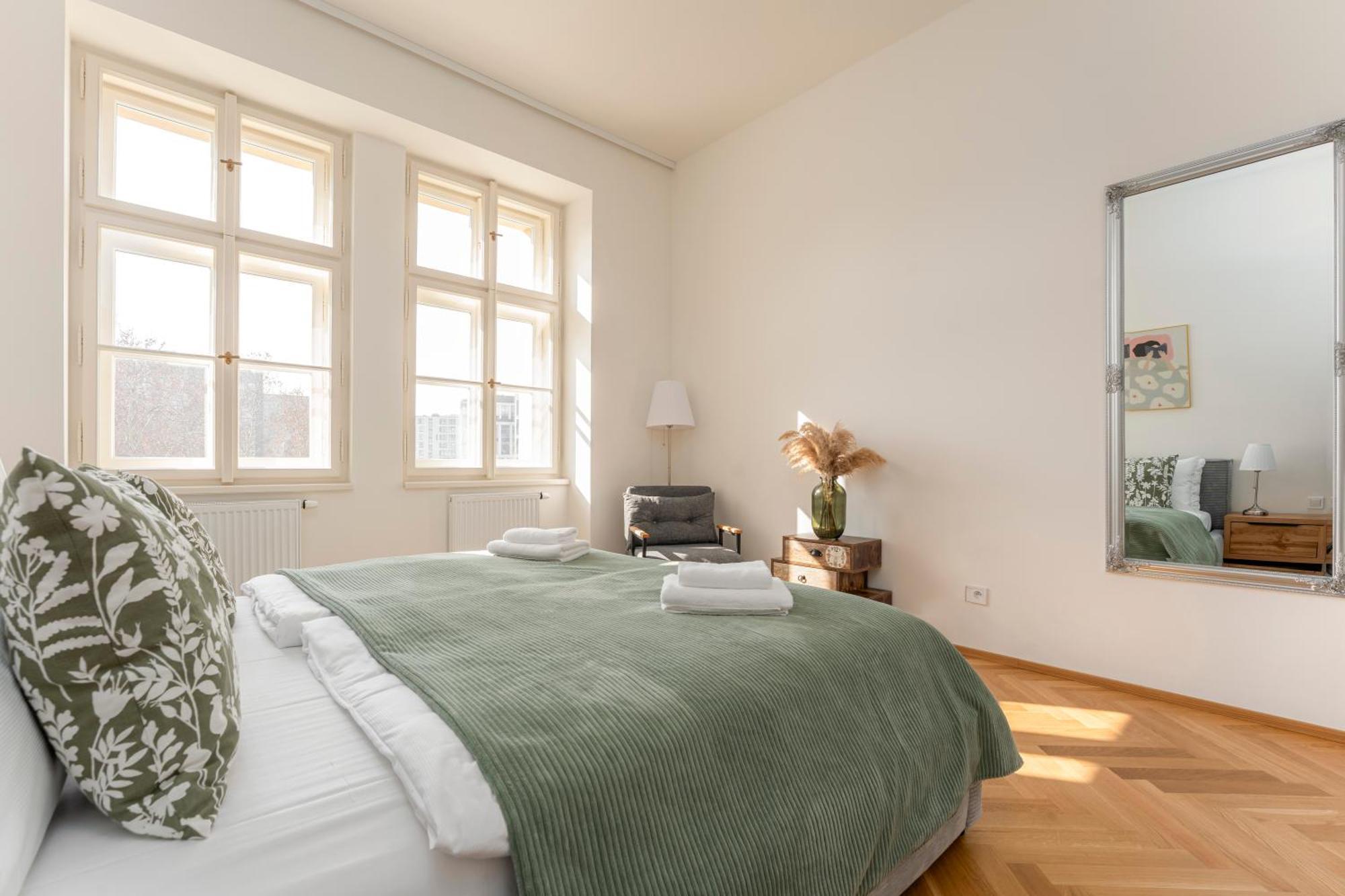 Apartment Visit Oomph Prague