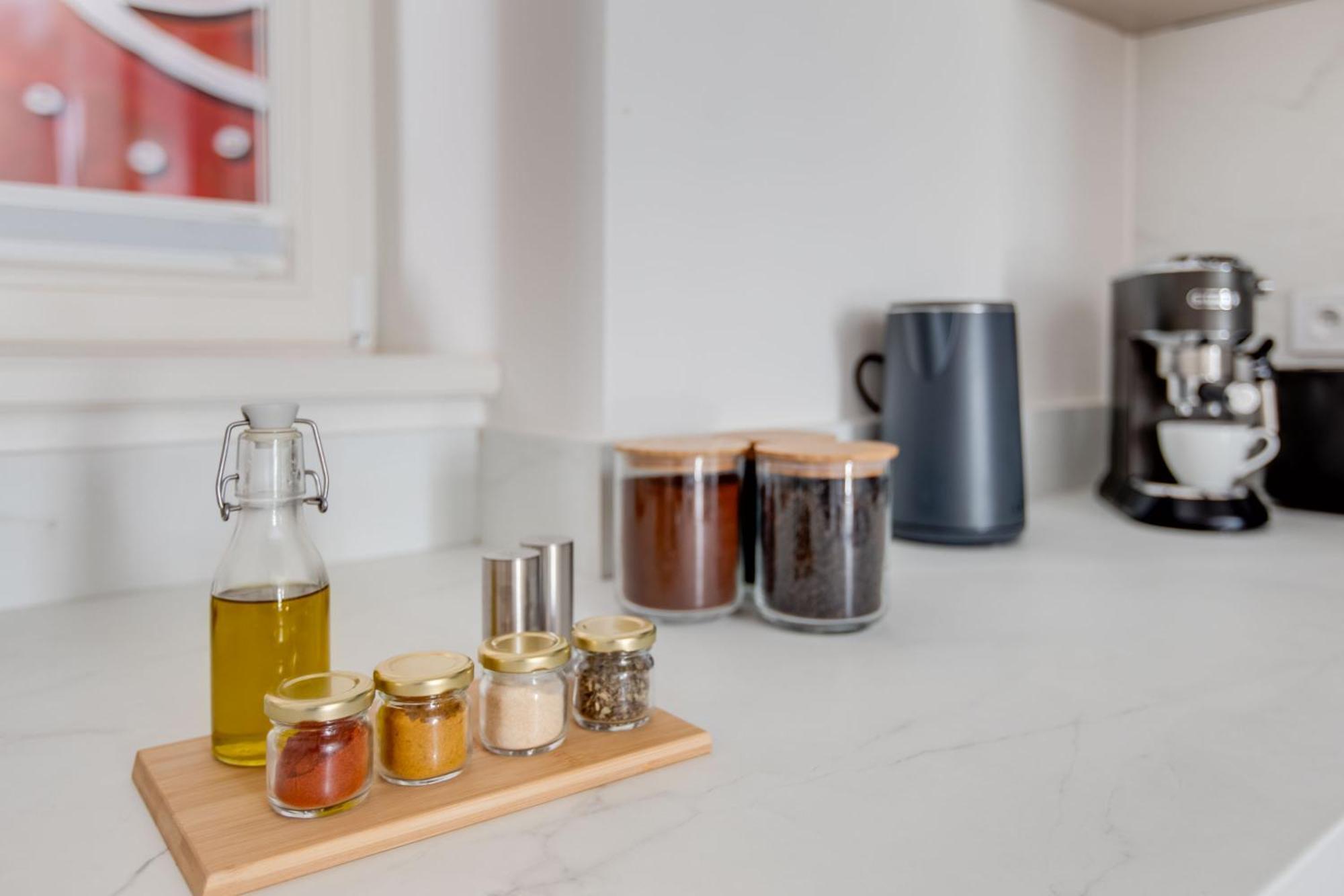 Visit Oomph Apartment *